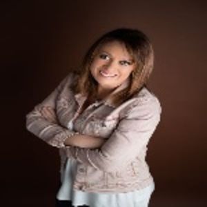 Meet your Posher, Kari